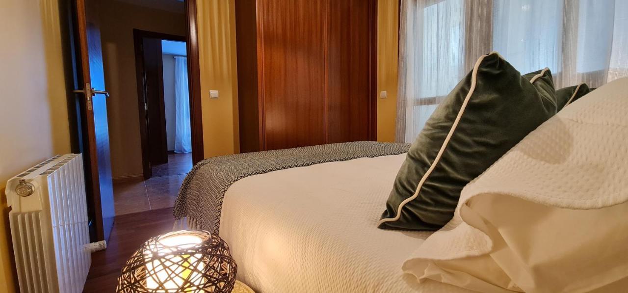 Apartamento Inma Silleda Bagian luar foto