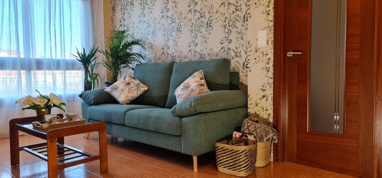 Apartamento Inma Silleda Bagian luar foto