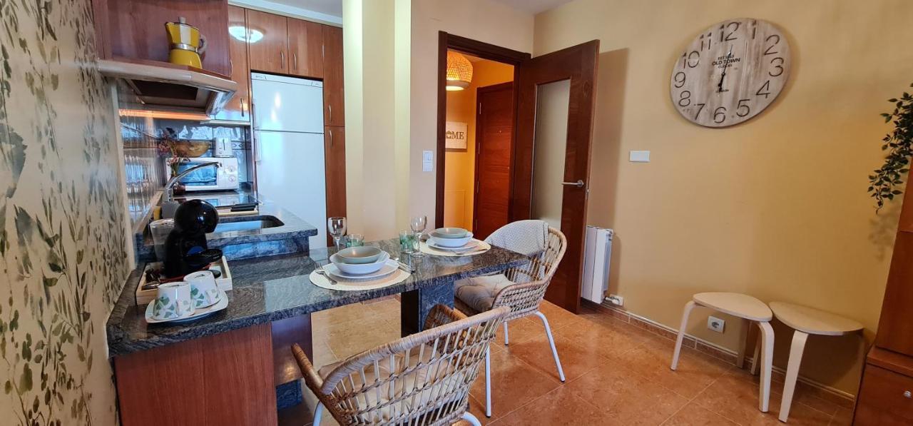 Apartamento Inma Silleda Bagian luar foto