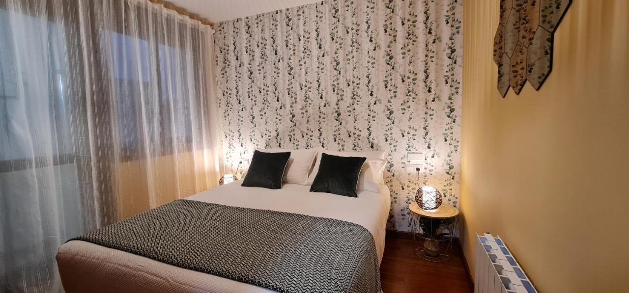 Apartamento Inma Silleda Bagian luar foto