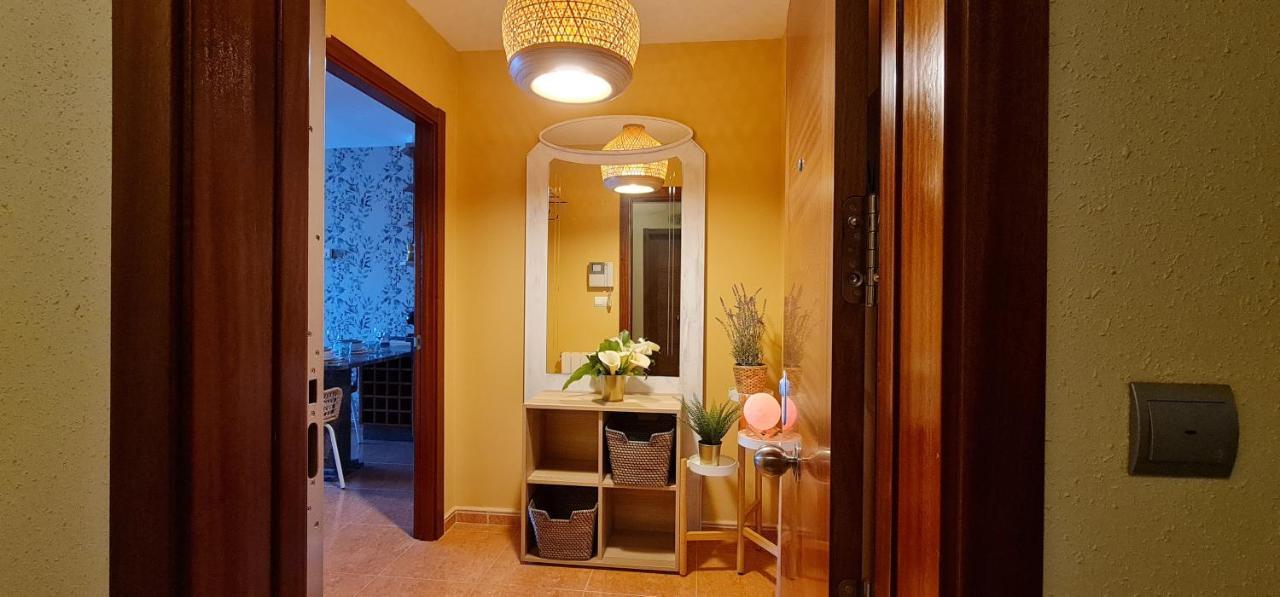 Apartamento Inma Silleda Bagian luar foto